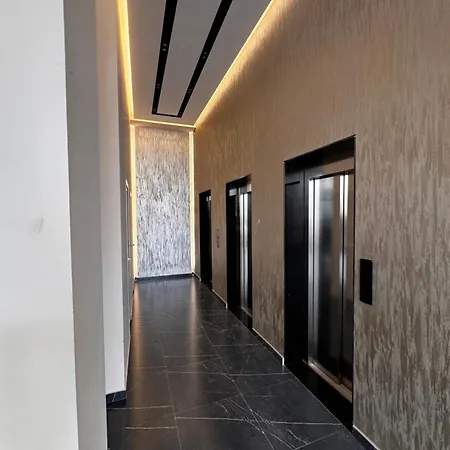 Eki Center 아파트호텔 3*